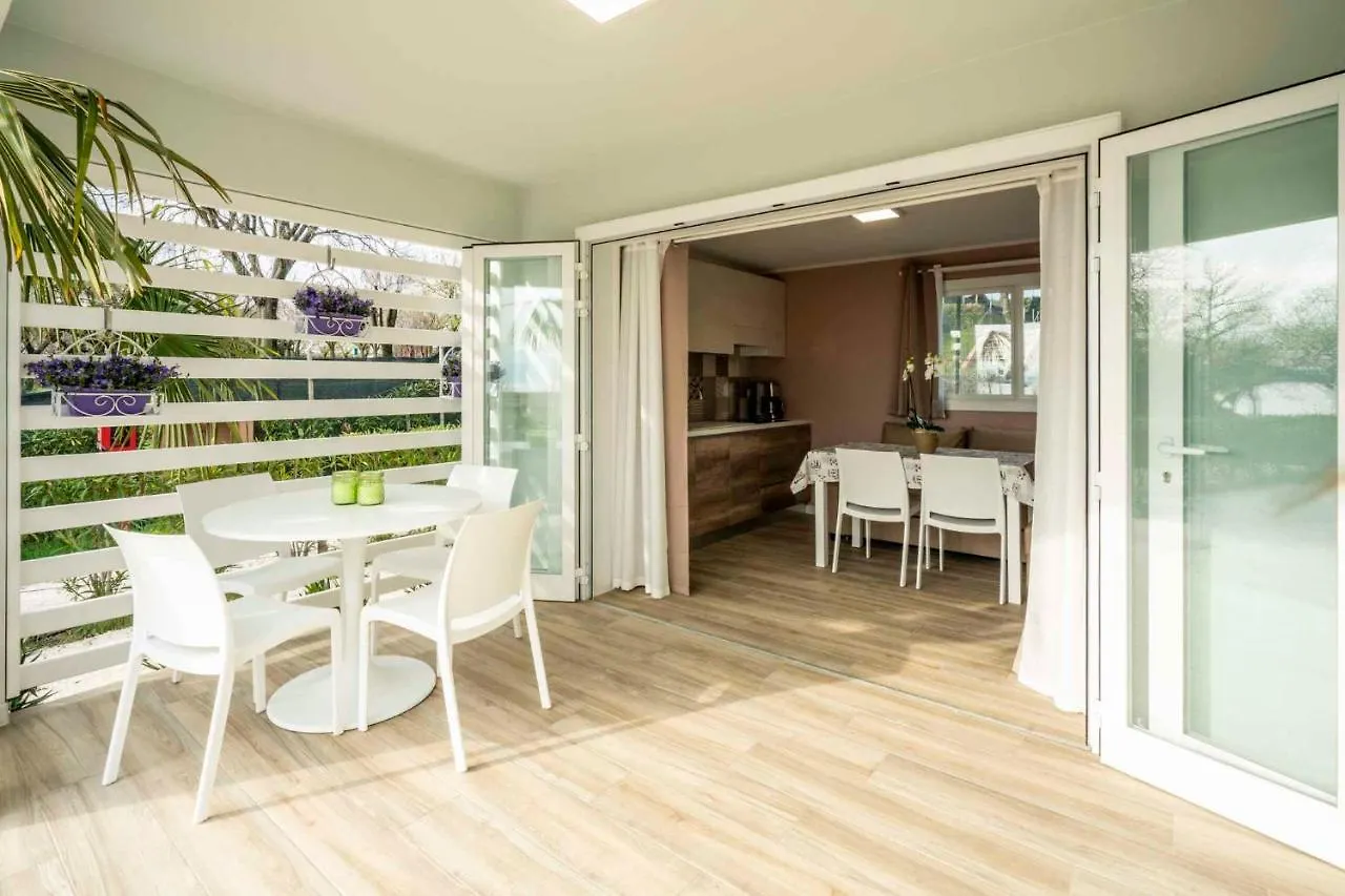 Apartment in Manerba del Garda 22048