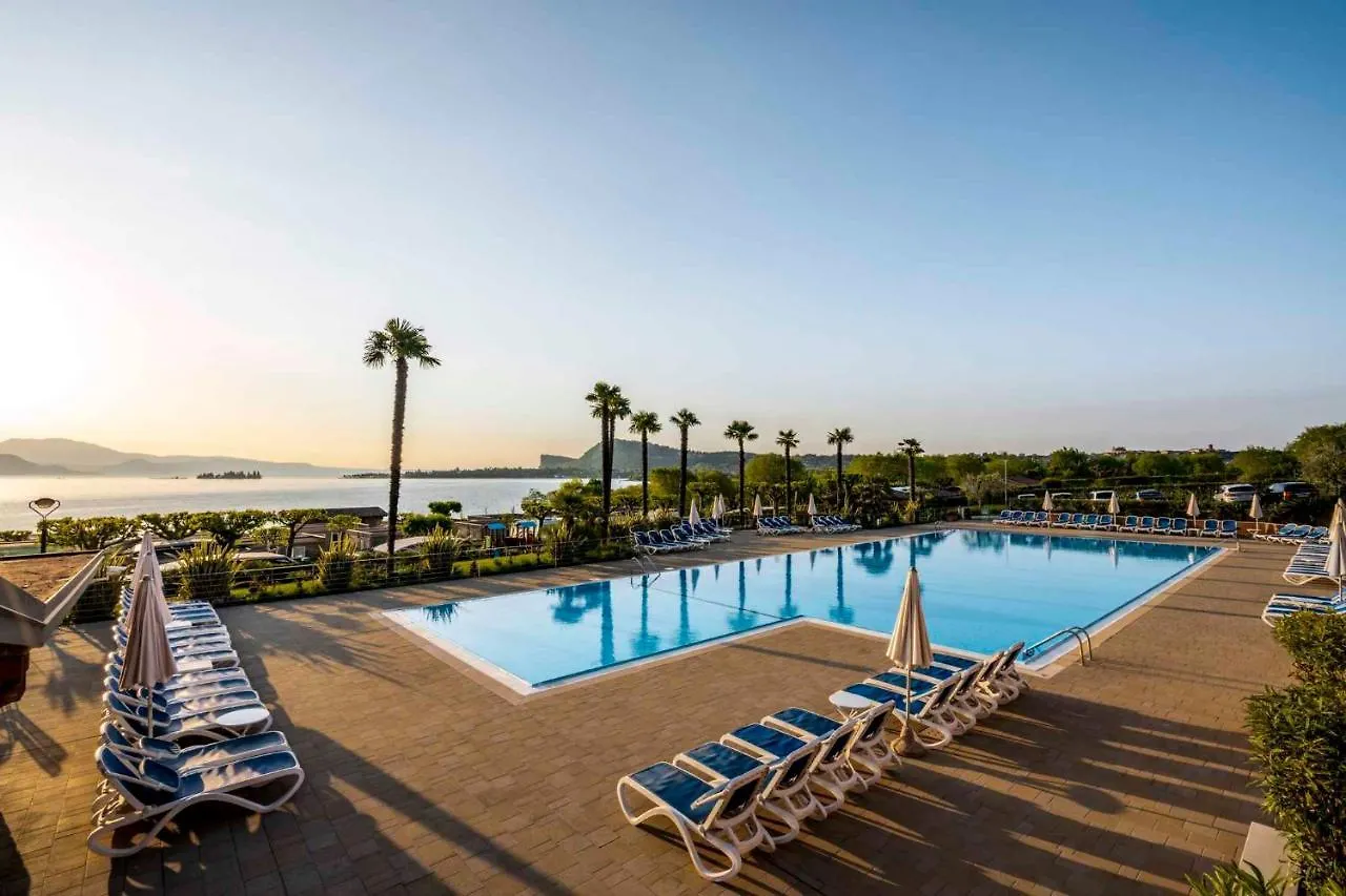 Apartment In Manerba Del Garda 22048