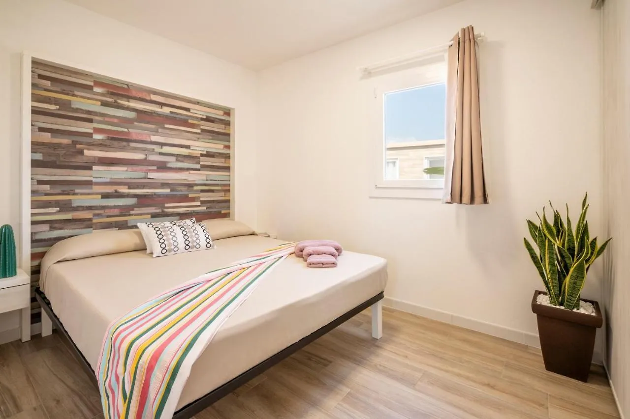 Apartment In Manerba Del Garda 22048